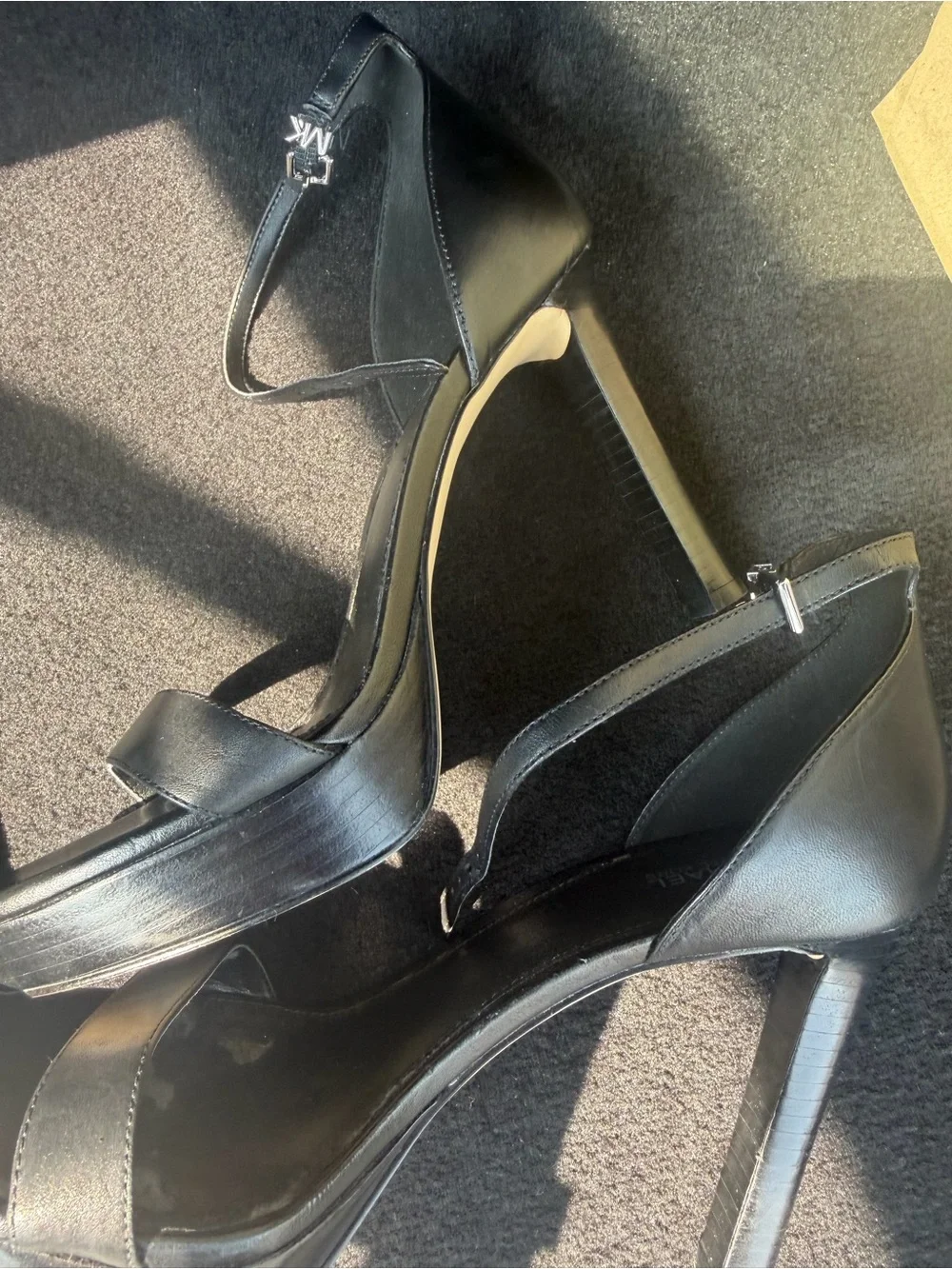 New women's Michael Kors 8.5 Black Ankle-Strap Platform Heel Sandals
